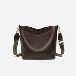 미니멀 레더 숄더백 다크 브라운 – 프리미엄 카프스킨